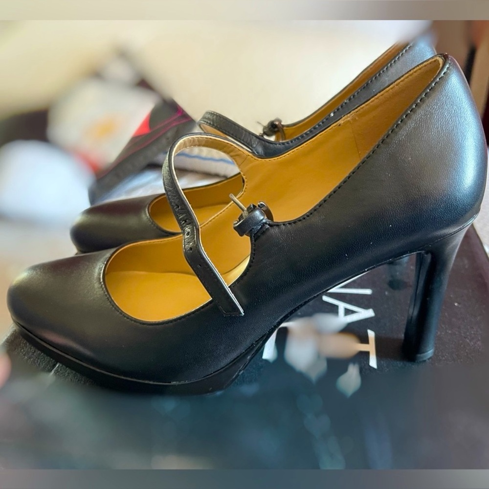 Naturalizer Black Mary Jane Heels